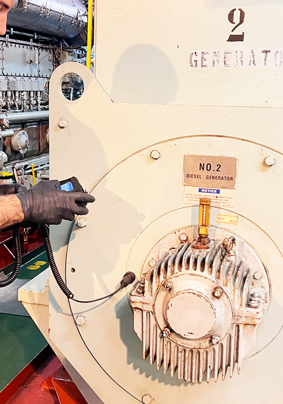Local Structural Vibration Analysis Straight Course